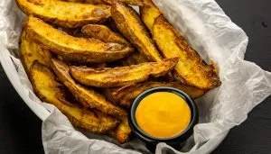 Air Fryer Crispy Potato Wedges