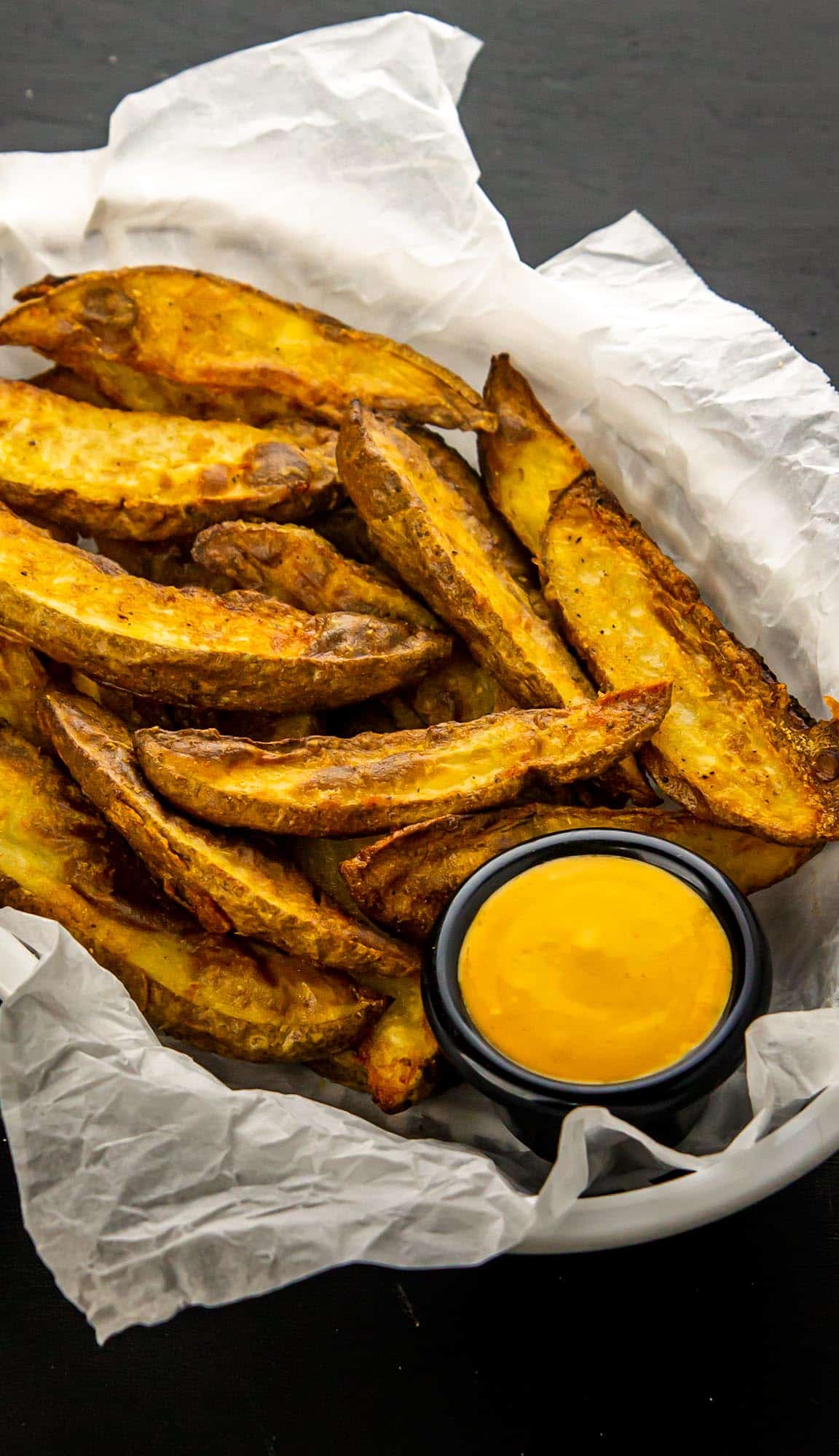 Air Fryer Crispy Potato Wedges
