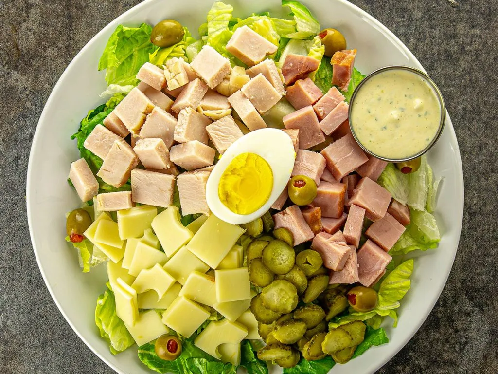 Satisfying Dinner Salads: 10 Main-Course Salad Recipes for Easy